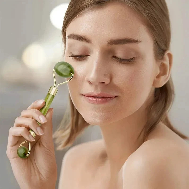 K-beauty gevoel
Jade Roller & Gua Sha Set — Jouw dagelijkse K-beauty ritual thuis